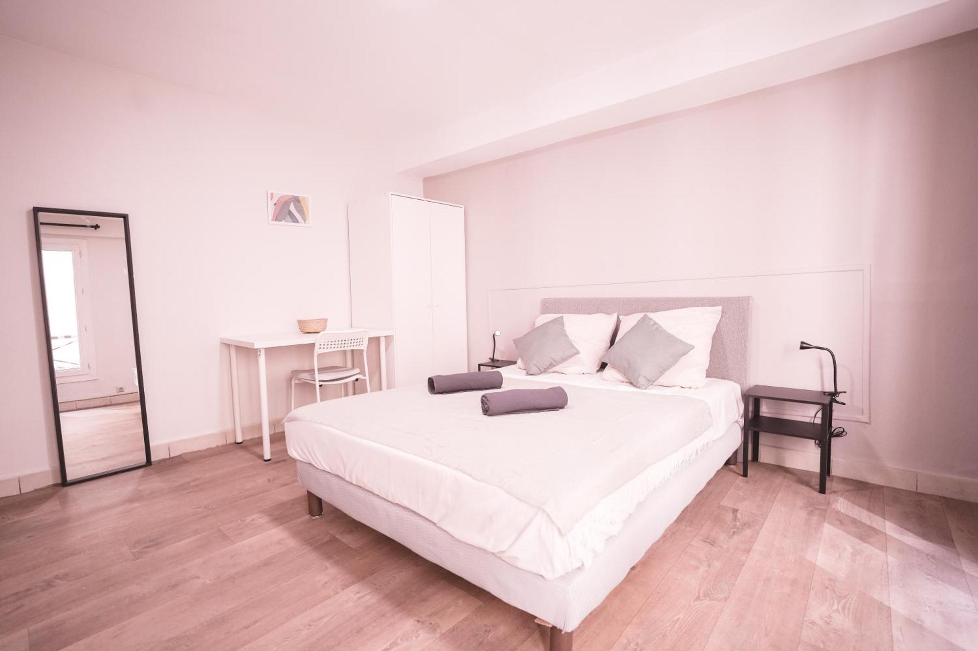 Hotel Royal De France Paris 10 ภายนอก รูปภาพ
