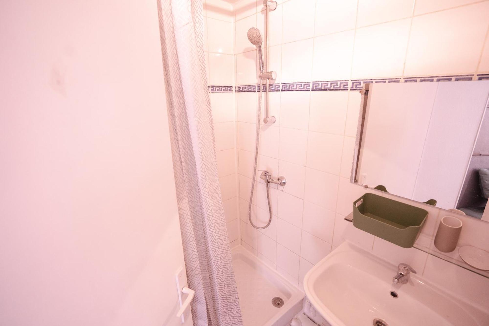 Hotel Royal De France Paris 10 ภายนอก รูปภาพ