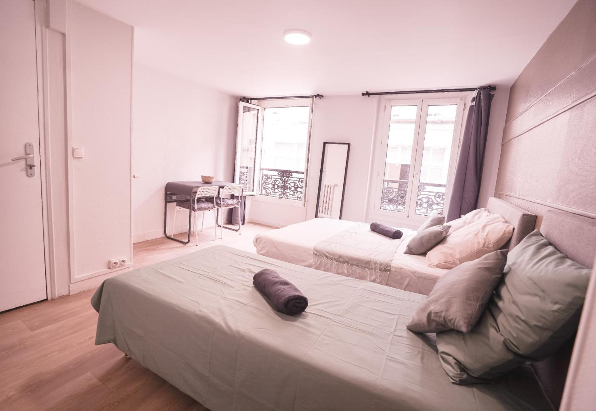 Hotel Royal De France Paris 10 ภายนอก รูปภาพ